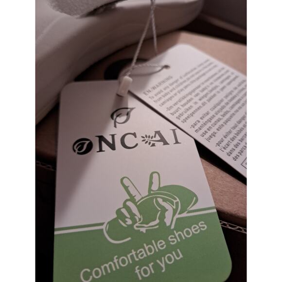 oncai sandals Size 8 Rhinestone And Snake Skin Print Straps - Picture 9 of 10